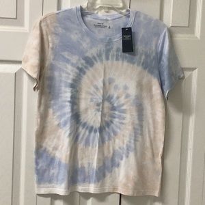 NWT Light Blue Tie Dye Abercrombie & Fitch Relaxed SoftTee